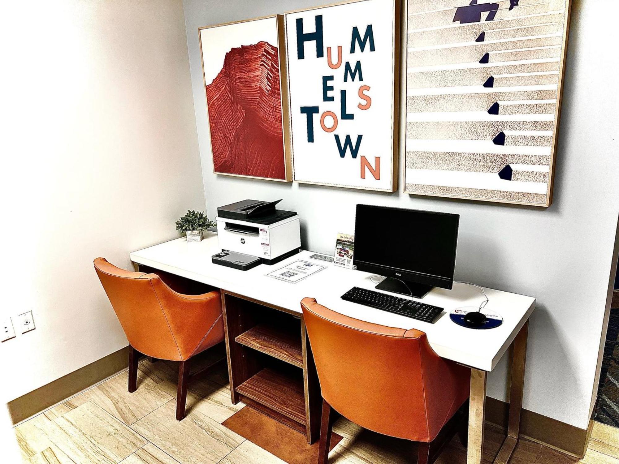 Holiday Inn Express Hershey-Harrisburg Area By Ihg מראה חיצוני תמונה